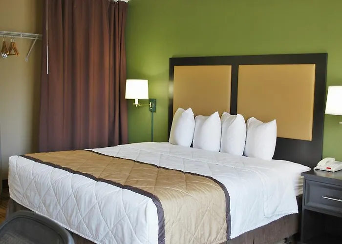 Extended America Select - Chicago - Lombard - Oakbrook Hotel